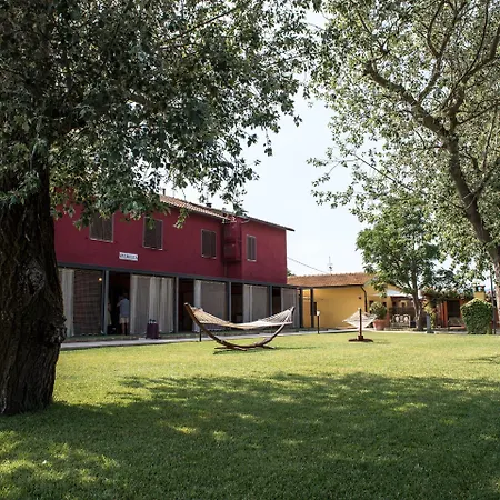 Country Le Due Ruote ファームステイ アルベレーゼ